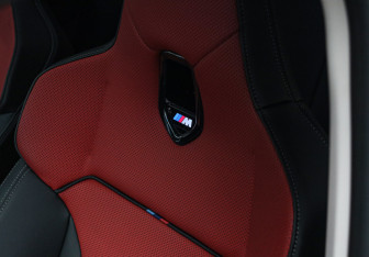 Подержанный автомобиль BMW X2 2024 года (15 фото)