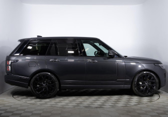 Подержанный автомобиль Land Rover Range Rover 2021 года (4 фото)