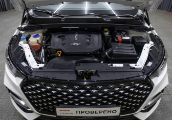 Подержанный автомобиль Omoda S5 2024 года (9 фото)