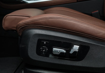 Новый BMW X7 2024 (21 фото)