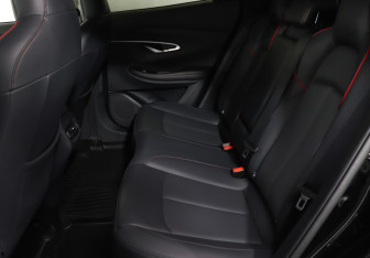 Подержанный автомобиль Changan UNI-T 2023 года (10 фото)