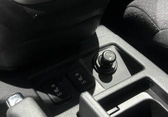 Подержанный автомобиль Honda CR-V 2013 года (15 фото)