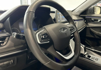 Подержанный автомобиль Chery Tiggo 8 2024 года (13 фото)