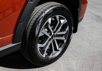 Подержанный автомобиль Haval H7 2025 года (11 фото)