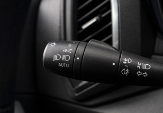 Подержанный автомобиль LADA (ВАЗ) XRAY 2022 года (16 фото)