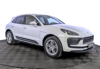 Подержанный автомобиль Porsche Macan 2023 года (3 фото)