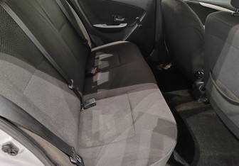 Подержанный автомобиль Nissan Almera Sedan 2013 года (10 фото)