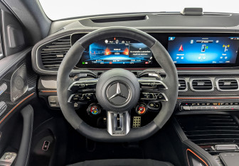 Подержанный автомобиль Mercedes-Benz GLE AMG 2024 года (22 фото)