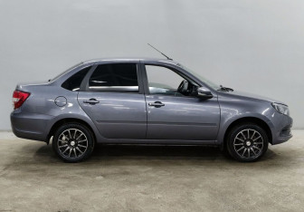 Подержанный автомобиль LADA (ВАЗ) Granta Sedan 2022 года (4 фото)