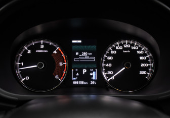 Подержанный автомобиль Mitsubishi Pajero Sport 2021 года (13 фото)