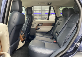 Подержанный автомобиль Land Rover Range Rover 2018 года (17 фото)