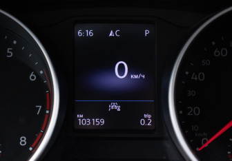 Подержанный автомобиль Volkswagen Tiguan 2021 года (12 фото)