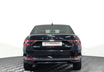 Новый Skoda Superb Liftback 2025 (7 фото)