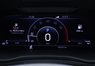 Подержанный автомобиль Skoda Karoq 2020 года (12 фото)
