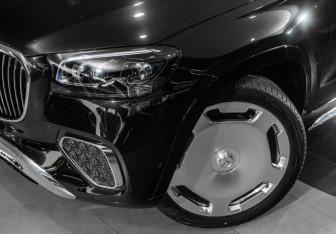 Новый Mercedes-Benz Maybach GLS 2025 (8 фото)