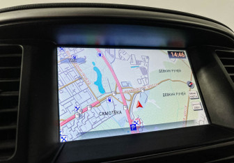 Подержанный автомобиль Nissan Pathfinder 2015 года (18 фото)