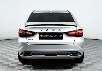 Подержанный автомобиль LADA (ВАЗ) Vesta Sedan 2023 года (6 фото)