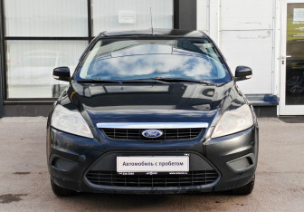 Подержанный автомобиль Ford Focus Sedan 2008 года (2 фото)