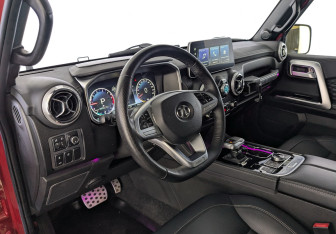 Подержанный автомобиль BAIC BJ40 2023 года (19 фото)