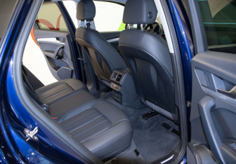 Подержанный автомобиль Audi Q5 2020 года (32 фото)