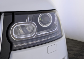 Подержанный автомобиль Land Rover Range Rover 2016 года (11 фото)