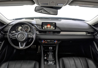 Подержанный автомобиль Mazda 6 Sedan 2020 года (14 фото)