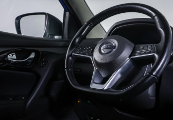 Подержанный автомобиль Nissan Qashqai 2020 года (13 фото)