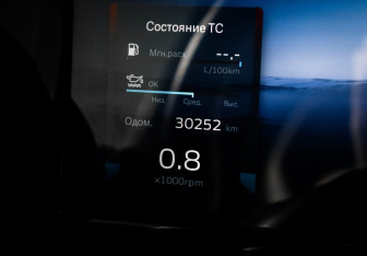 Подержанный автомобиль Geely Monjaro 2024 года (11 фото)