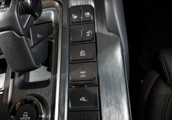 Подержанный автомобиль Haval H9 2024 года (26 фото)