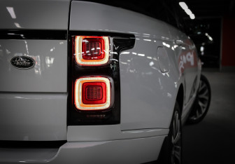 Подержанный автомобиль Land Rover Range Rover 2019 года (28 фото)