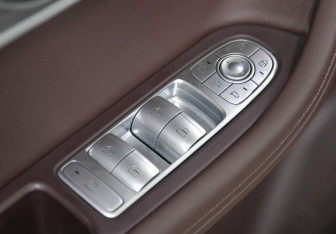 Подержанный автомобиль Chery Tiggo 8 Pro Max 2023 года (21 фото)