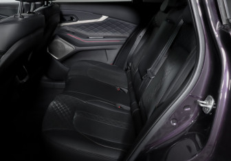 Подержанный автомобиль Exeed TXL 2022 года (10 фото)