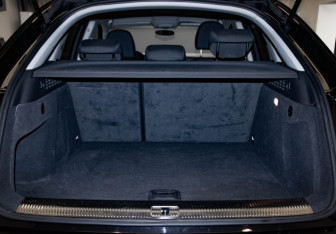 Подержанный автомобиль Audi Q3 2013 года (31 фото)