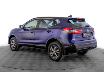 Подержанный автомобиль Nissan Qashqai 2019 года (7 фото)