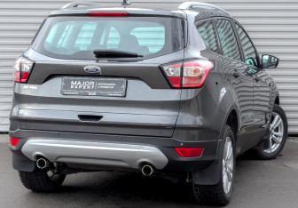 Подержанный автомобиль Ford Kuga 2018 года (5 фото)