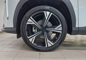 Подержанный автомобиль Geely Cityray 2024 года (12 фото)