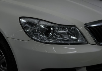 Подержанный автомобиль Skoda Octavia Liftback 2011 года (15 фото)