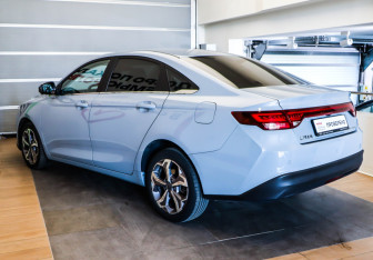 Подержанный автомобиль LIVAN S6Pro 2023 года (6 фото)