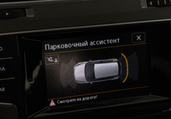 Подержанный автомобиль Volkswagen Golf Hatchback 2013 года (9 фото)