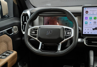 Подержанный автомобиль Jetour T2 2024 года (14 фото)