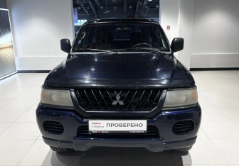 Подержанный автомобиль Mitsubishi Montero Sport 2001 года (2 фото)