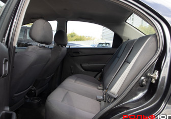 Подержанный автомобиль Chevrolet Aveo Sedan 2008 года (8 фото)