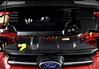 Подержанный автомобиль Ford Focus Sedan 2014 года (6 фото)