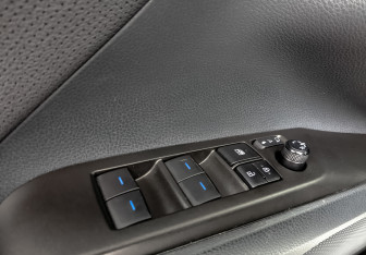 Подержанный автомобиль Toyota Camry Sedan 2022 года (26 фото)