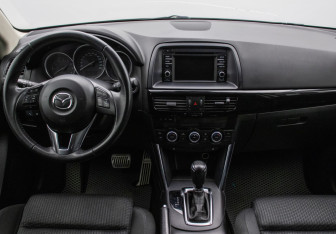 Подержанный автомобиль Mazda CX-5 2014 года (12 фото)