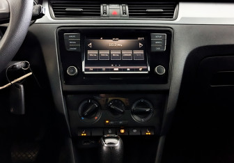 Подержанный автомобиль Skoda Rapid Liftback 2019 года (15 фото)