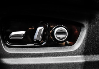 Подержанный автомобиль Jaecoo J7 2023 года (15 фото)