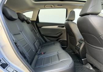 Подержанный автомобиль Haval F7 2022 года (11 фото)