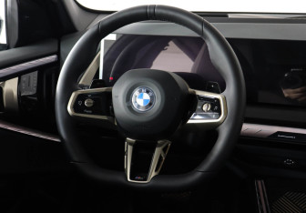Новый BMW X3 2026 (15 фото)