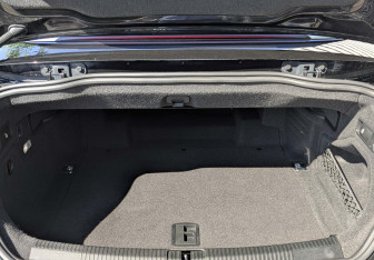 Подержанный автомобиль Audi A4 Sedan 2020 года (10 фото)